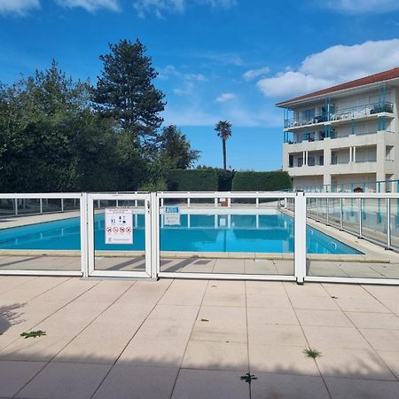 Appartement Du Golf Terrasse Piscine Tout A Pied シブール エクステリア 写真
